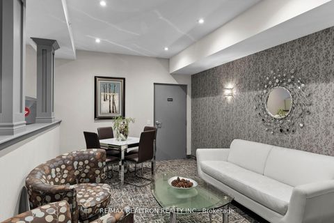 Photo 19 at 107 - 45 Ferndale Drive S, Ardagh, Barrie