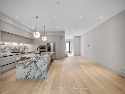 Photo 14 at 57 Alameda Avenue, Oakwood Village, Toronto