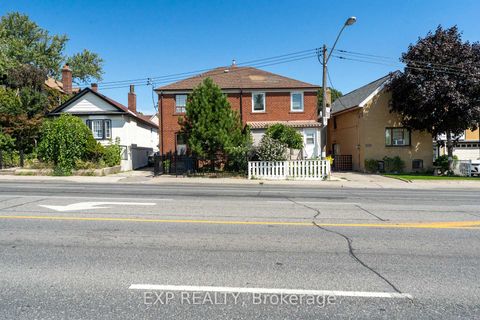 Photo 2 at 2505 Dufferin Street, Belgravia, Toronto