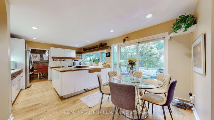 Photo 12 at 1 Vyner Road, Windfields, Toronto