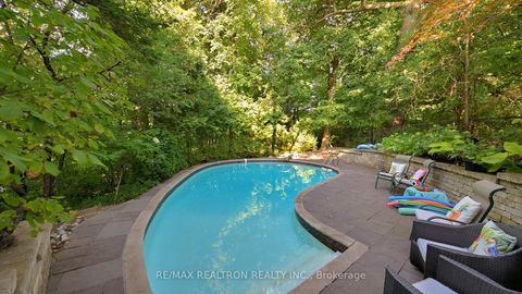 Photo 19 at 1 Vyner Road, Windfields, Toronto