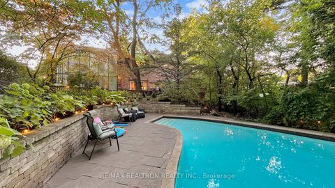 Photo 26 at 1 Vyner Road, Windfields, Toronto