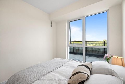 Photo 13 at 607 - 1 Neighbourhood Lane, Queensway, Toronto