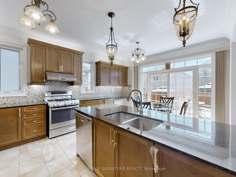 Photo 15 at 45 Jazz Drive, Patterson, Vaughan