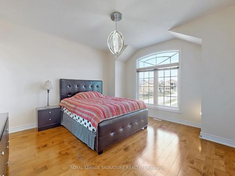 Photo 31 at 45 Jazz Drive, Patterson, Vaughan