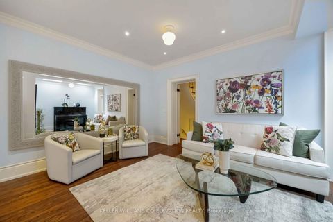 Photo 11 at 455 Ontario Street, Moss Park, Toronto