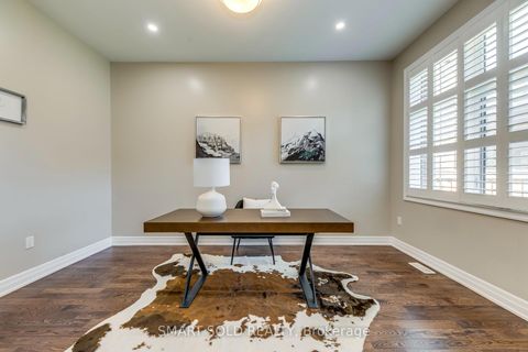Photo 18 at 3263 Donald Mackay Street, GO Glenorchy, Oakville