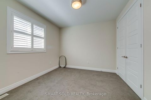 Photo 34 at 3263 Donald Mackay Street, GO Glenorchy, Oakville