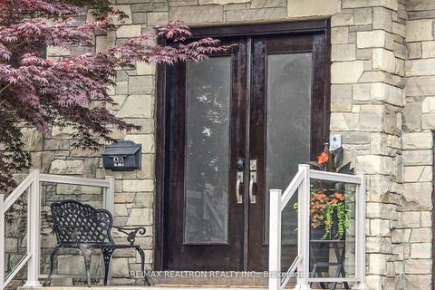 Photo 1 at 44 Tefley Road, Newtonbrook West, Toronto