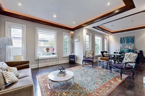 Photo 6 at 44 Tefley Road, Newtonbrook West, Toronto