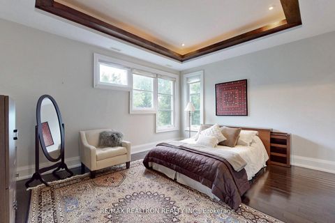 Photo 20 at 44 Tefley Road, Newtonbrook West, Toronto