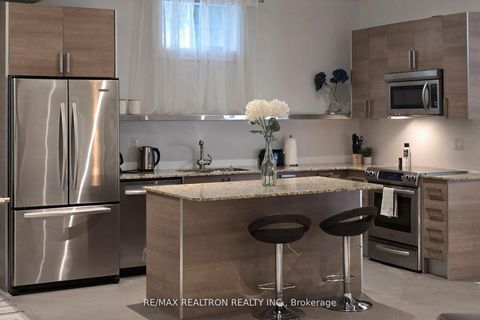 Photo 32 at 44 Tefley Road, Newtonbrook West, Toronto