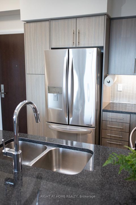 Photo 6 at 1705 - 55 Speers Road S, CO Central, Oakville