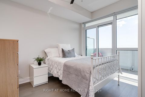 Photo 17 at 1705 - 55 Speers Road S, CO Central, Oakville