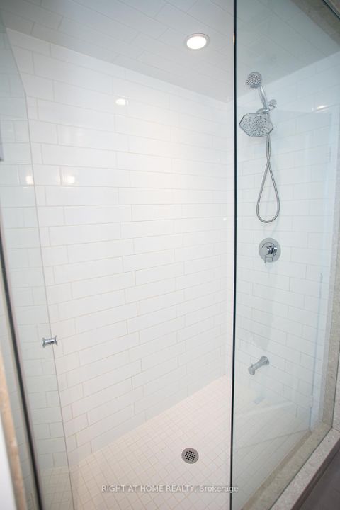 Photo 22 at 1705 - 55 Speers Road S, CO Central, Oakville