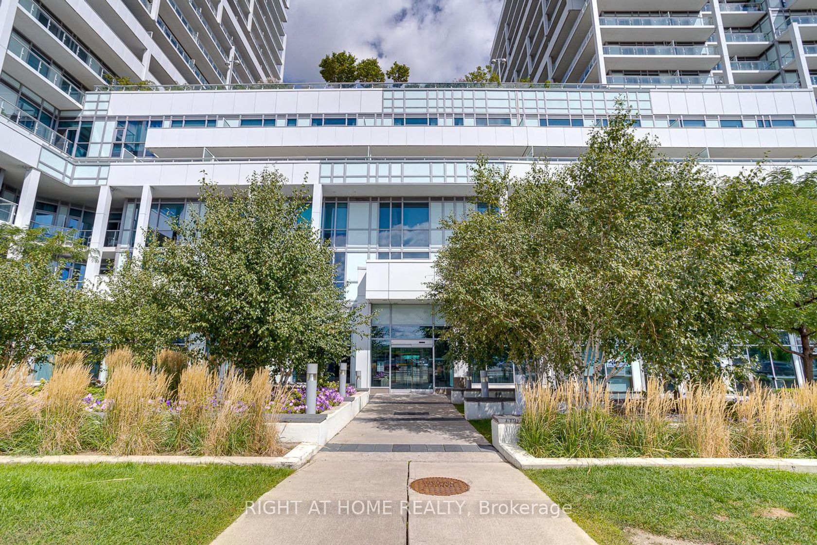 1705 - 55 Speers Road S, CO Central, Oakville 
