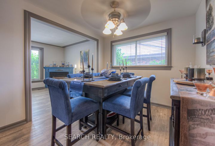 Photo 7 at 3 Kenwood Crescent, Huntington, Hamilton