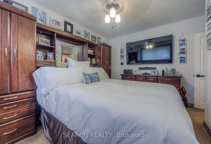 Photo 21 at 3 Kenwood Crescent, Huntington, Hamilton