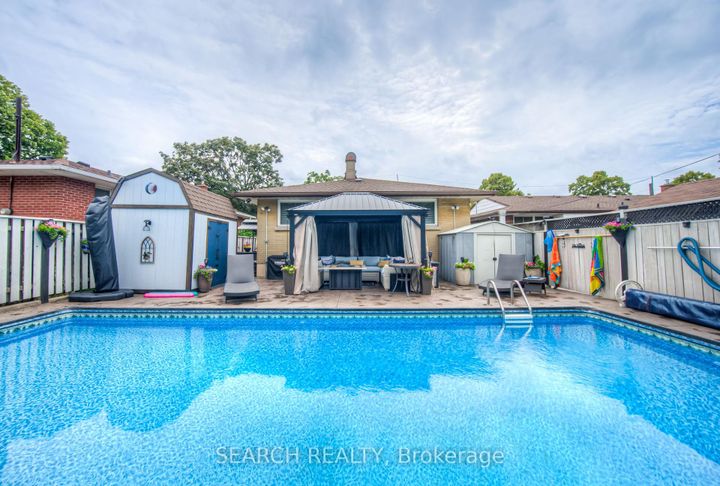 Photo 34 at 3 Kenwood Crescent, Huntington, Hamilton