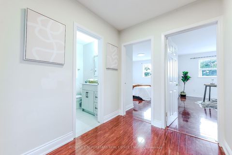 Photo 23 at 3 Lightwood Drive, Beaumonde Heights, Toronto