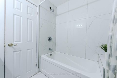 Photo 26 at 3 Lightwood Drive, Beaumonde Heights, Toronto