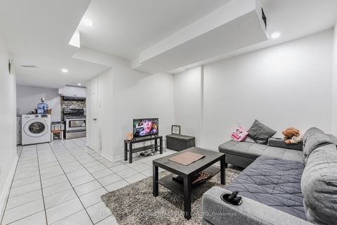 Photo 29 at 3 Lightwood Drive, Beaumonde Heights, Toronto