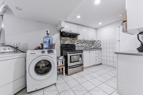 Photo 31 at 3 Lightwood Drive, Beaumonde Heights, Toronto
