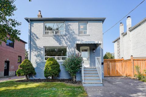 Photo 1 at 24 Gair Drive, Alderwood, Toronto