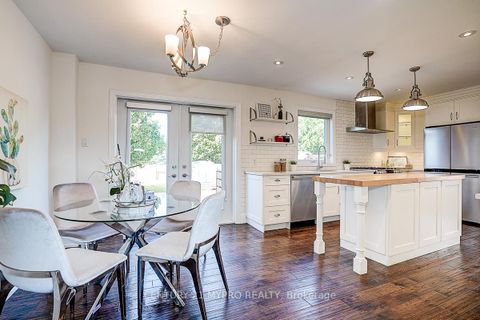 Photo 9 at 24 Gair Drive, Alderwood, Toronto