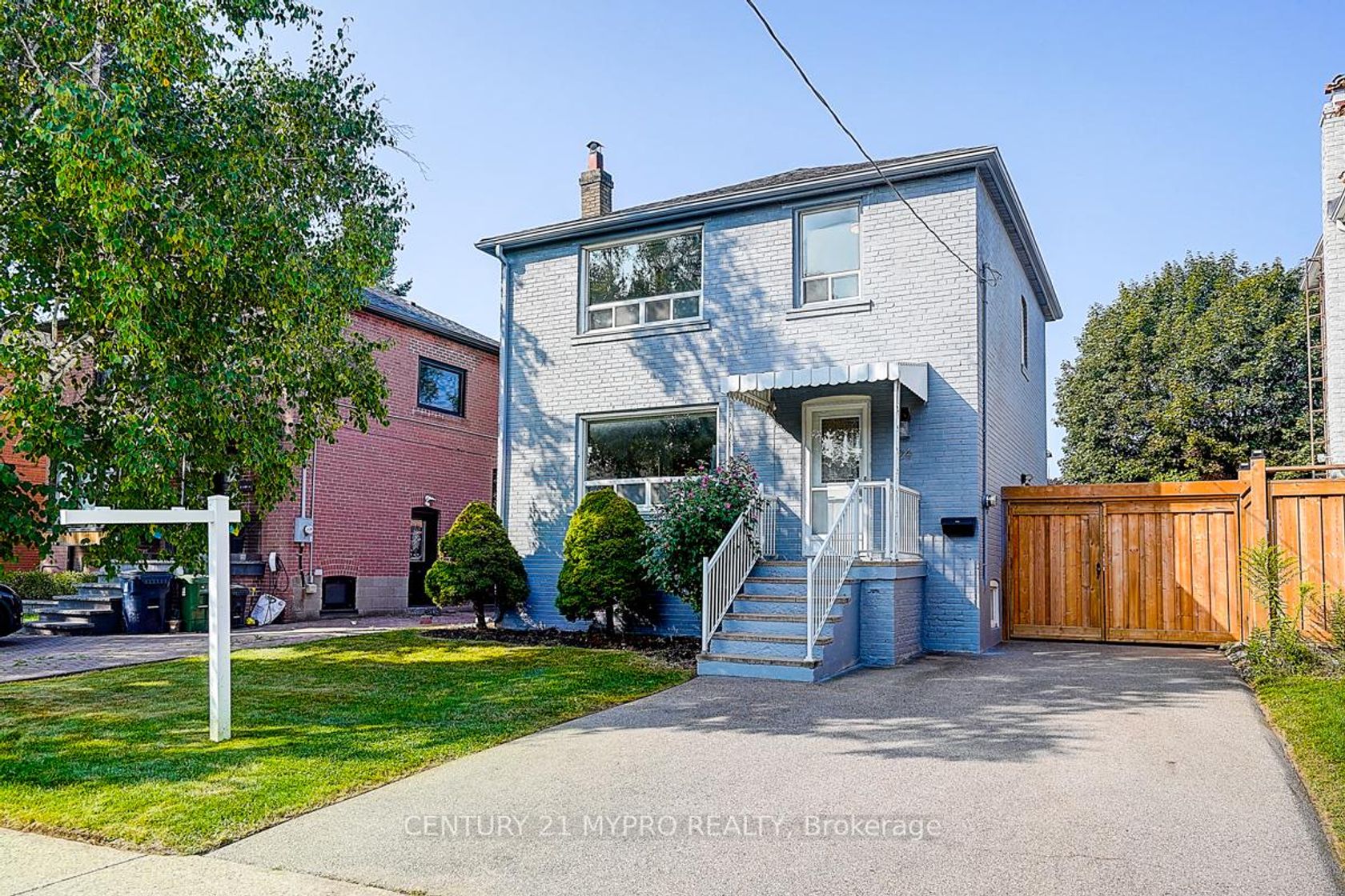 24 Gair Drive, Alderwood, Toronto 