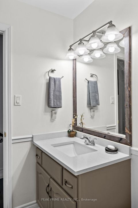 Photo 14 at 5502 SUNNIDALE TOSORONTIO TOWNLINE, New Lowell, Clearview Photo 14 at 5502 SUNNIDALE TOSORONTIO TOWNLINE, New Lowell, Clearview