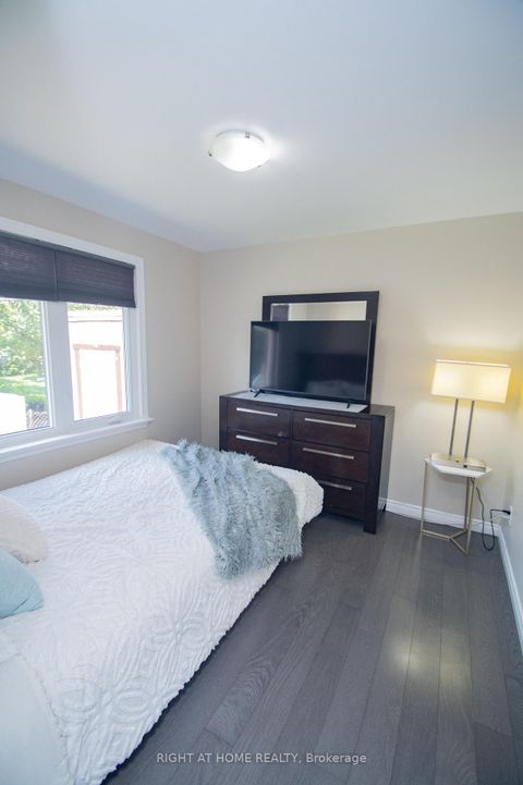 Photo 11 at 65 Bridgenorth Crescent, Beaumonde Heights, Toronto