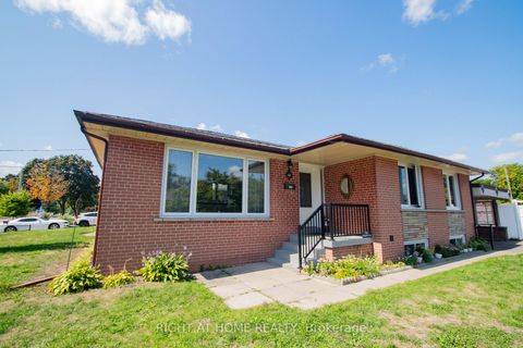 Photo 24 at 65 Bridgenorth Crescent, Beaumonde Heights, Toronto