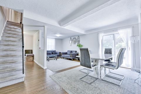 Photo 26 at 1 Edgebrook Drive, Beaumonde Heights, Toronto