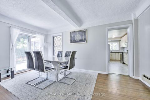 Photo 28 at 1 Edgebrook Drive, Beaumonde Heights, Toronto