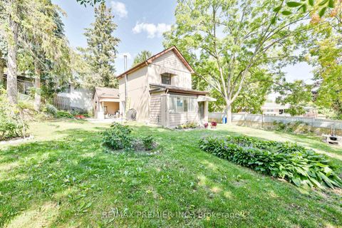 Photo 37 at 1 Edgebrook Drive, Beaumonde Heights, Toronto