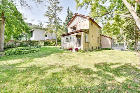 Photo 42 at 1 Edgebrook Drive, Beaumonde Heights, Toronto