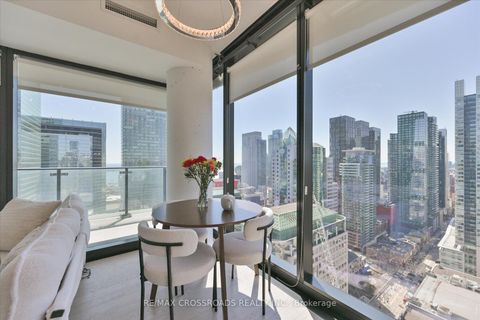 Photo 10 at 3006 - 224 King Street W, Waterfront Communities C1, Toronto