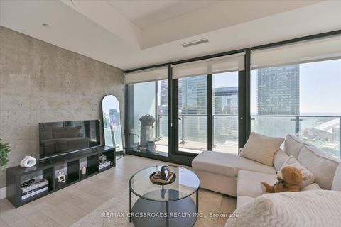 Photo 13 at 3006 - 224 King Street W, Waterfront Communities C1, Toronto