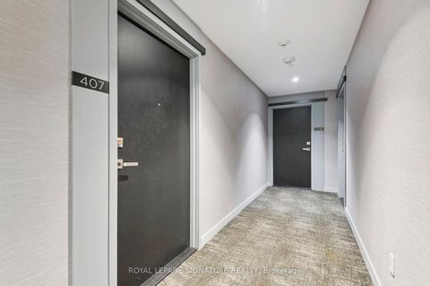 Photo 2 at 7 - 665 Kingston Road, The Beaches, Toronto