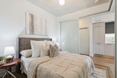 Photo 7 at 7 - 665 Kingston Road, The Beaches, Toronto