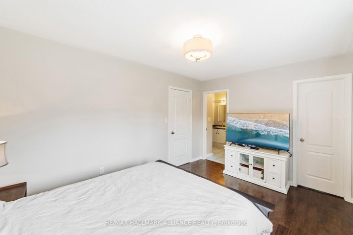 Photo 16 at 2185 Baronwood Drive, WM Westmount, Oakville