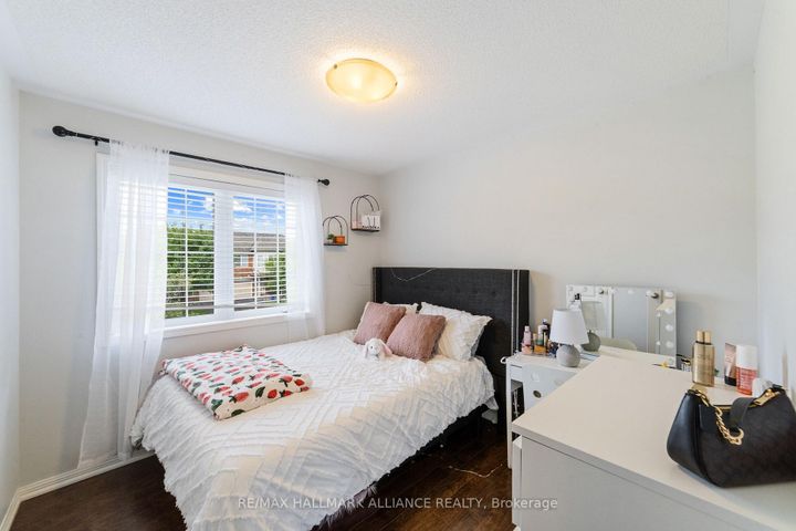 Photo 18 at 2185 Baronwood Drive, WM Westmount, Oakville