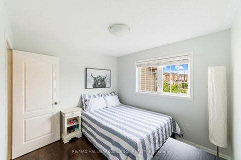 Photo 13 at 2185 Baronwood Drive, WM Westmount, Oakville