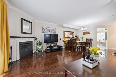 Photo 14 at 665D Scarlett Road, Humber Heights, Toronto