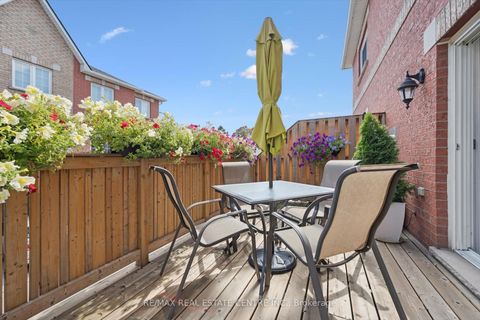 Photo 16 at 665D Scarlett Road, Humber Heights, Toronto