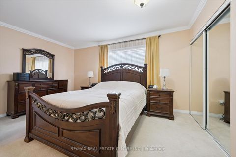 Photo 19 at 665D Scarlett Road, Humber Heights, Toronto