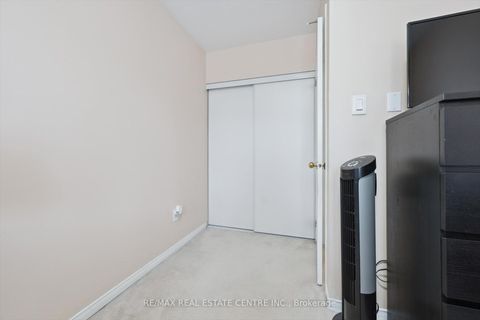 Photo 25 at 665D Scarlett Road, Humber Heights, Toronto
