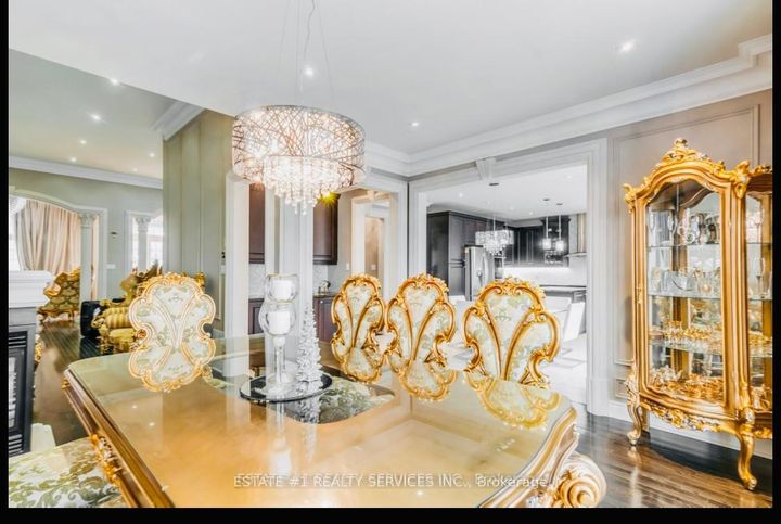 Photo 9 at 4 Agincourt Circle, Credit Valley, Brampton