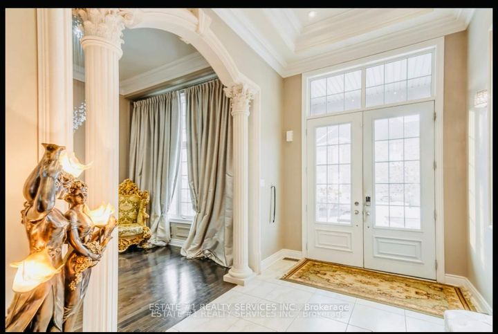 Photo 10 at 4 Agincourt Circle, Credit Valley, Brampton